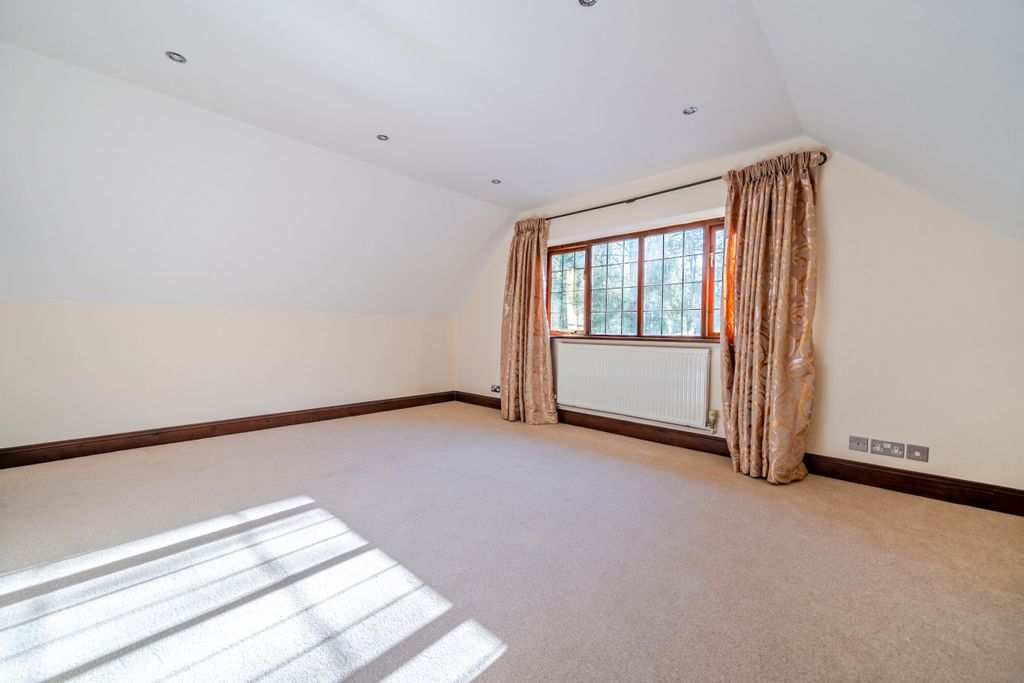 Additional image 9 of 4 bed detached house to rentWestwood Road, Windlesham GU20