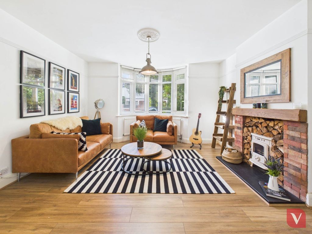 Additional image 30 of 5 bed property to rentCompton Avenue, Luton LU4