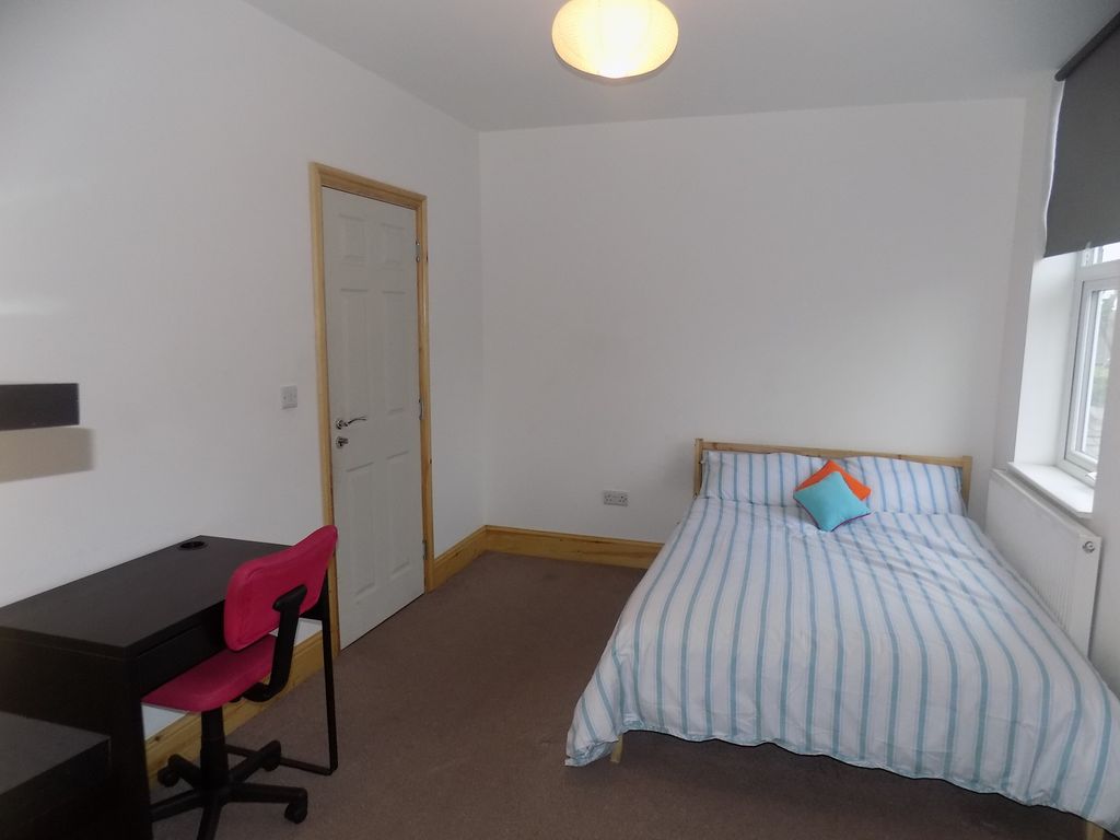 Additional image 8 of 5 bed terraced house to rentShoreham Street, Sheffield S2