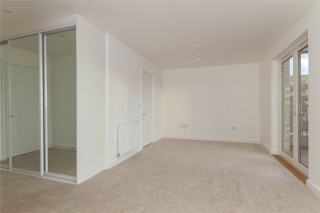 Additional image 9 of 4 bed town house to rentFowler Avenue, Trumpington, Cambridge, Cambridgeshire CB2