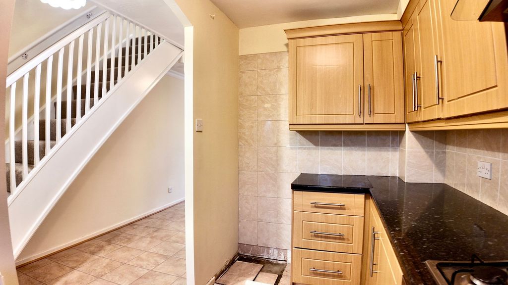 Additional image 9 of 2 bed terraced house to rentClos Llyswen, Penpedairheol CF82