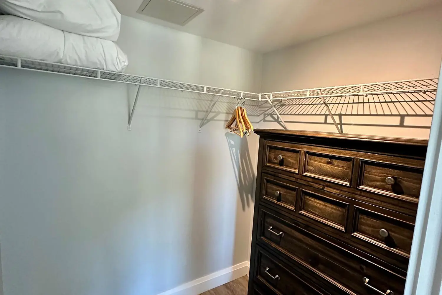 Additional image 14 of 80 Horseshoe Boulevard 301