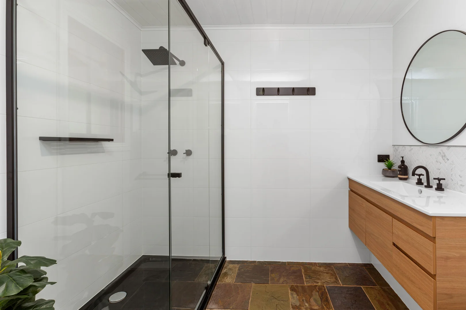 Additional image 9 of 5/2-6 Great Ocean Road, Marengo VIC 3233