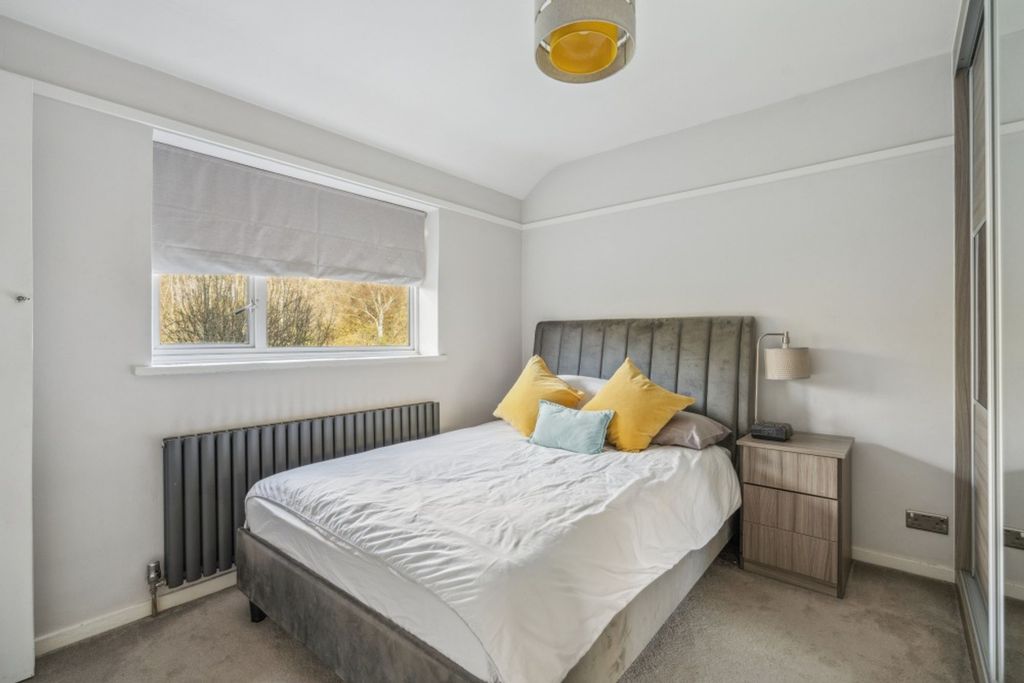 Additional image 9 of 3 bed semi-detached house to rentMaxwell Road, Beaconsfield HP9