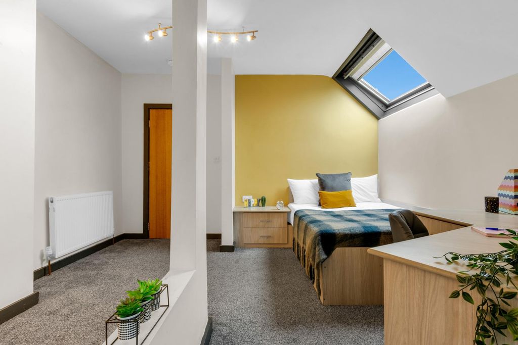 Additional image 11 of 5 bed shared accommodation to rentOtley Road, Leeds LS6