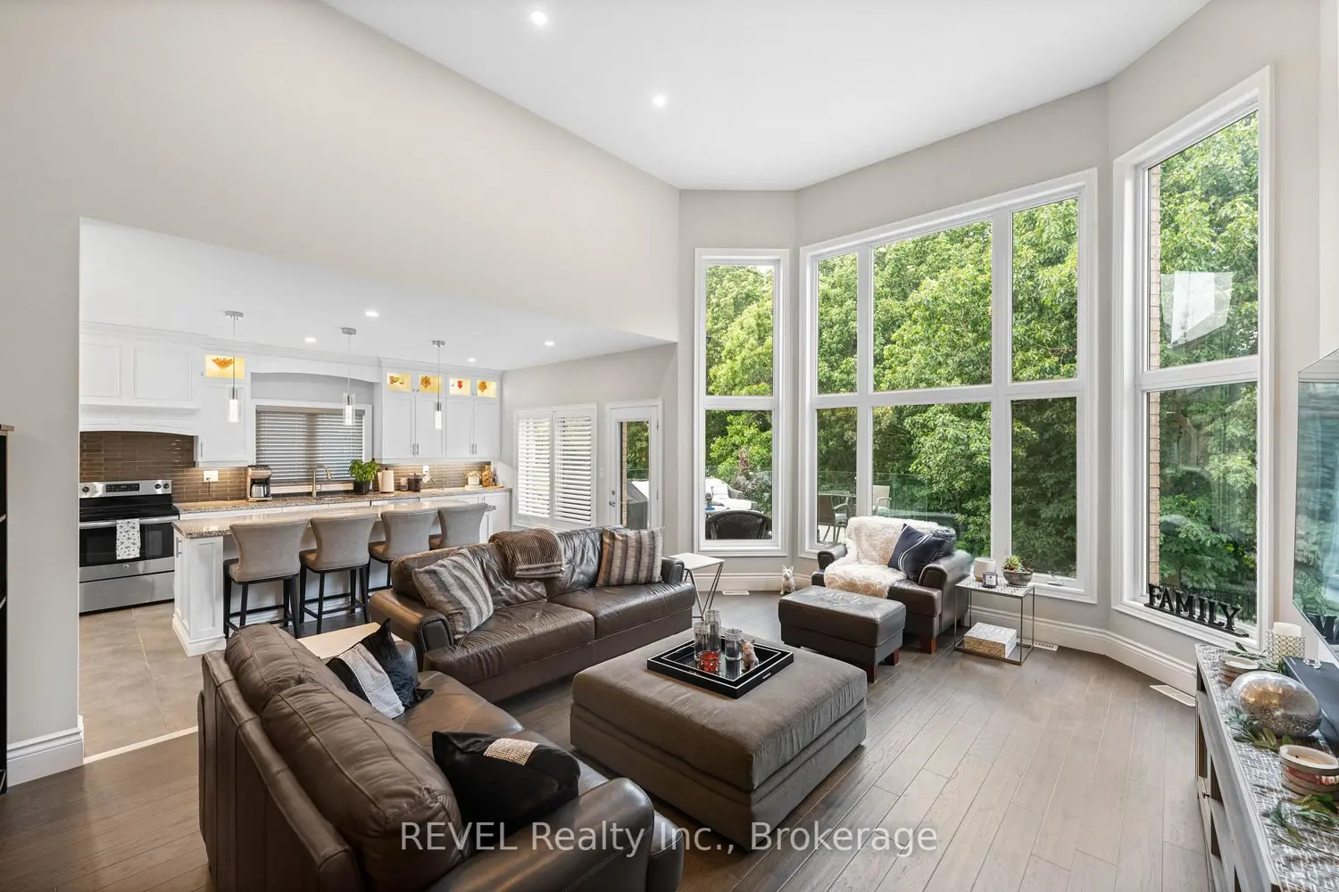 Additional image 3 of 46 Philmori Boulevard