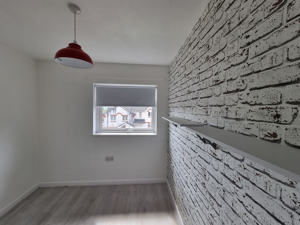 Additional image 8 of 3 bed property to rentMaesydderwen, Llanelli SA14