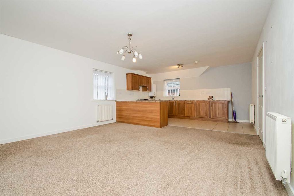 Additional image 4 of 2 bed flat to rentSt Thomas House, Trafalgar Way, Lichfield WS14