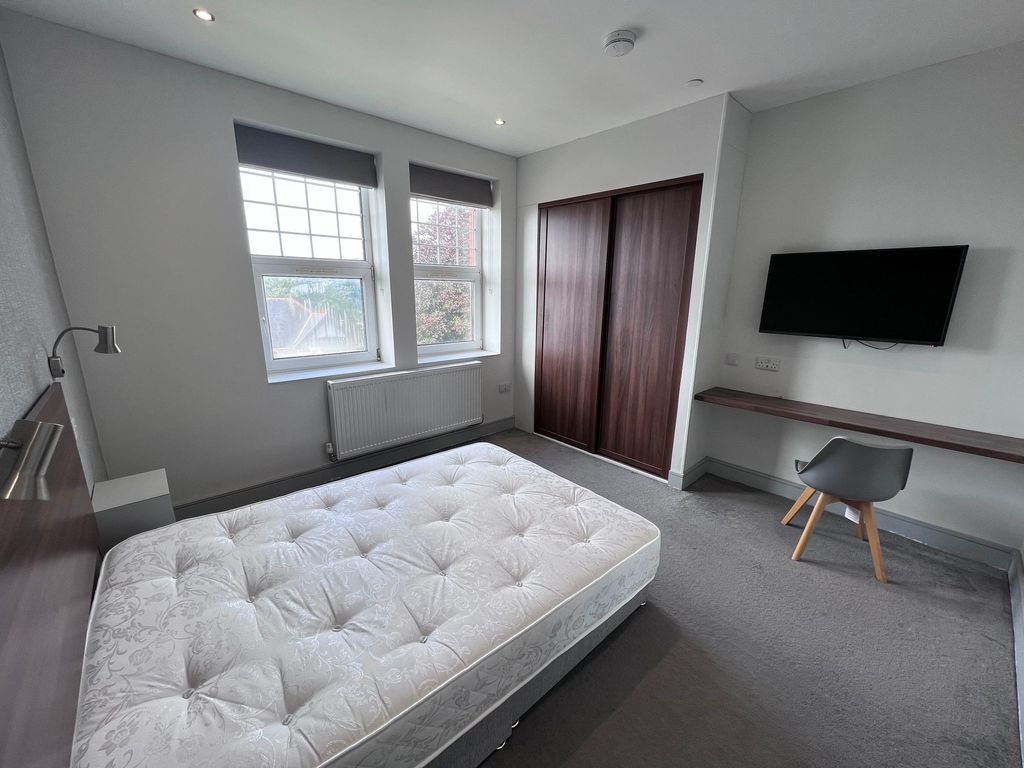 Additional image 9 of 3 bed shared accommodation to rentEversley Road, Sketty SA2