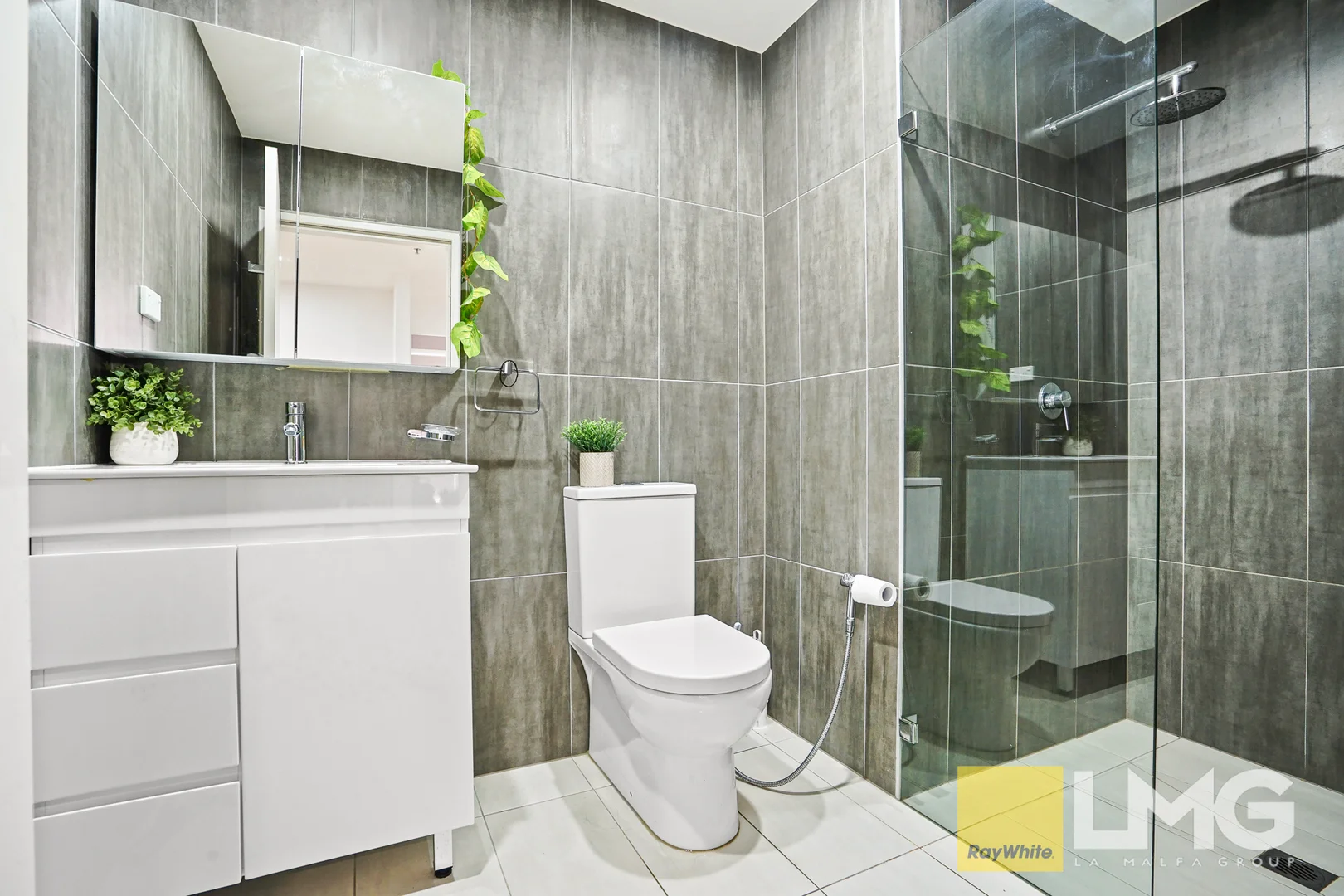 Additional image 8 of 908/18 Harrow Road, Auburn NSW 2144