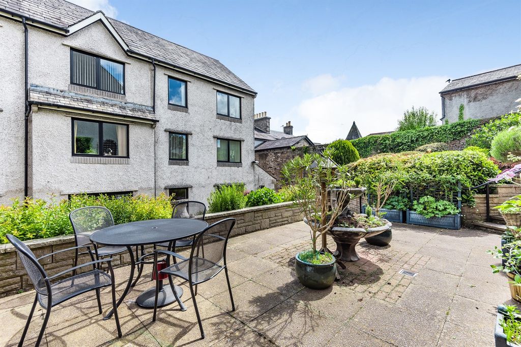 Additional image 4 of 1 bed flat to rentKent Court, Kendal LA9