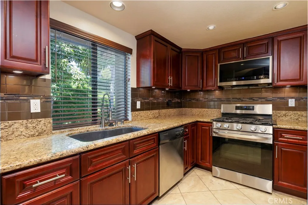 Additional image 38 of 15942 Alta Vista Dr Unit D, La Mirada, CA 90638