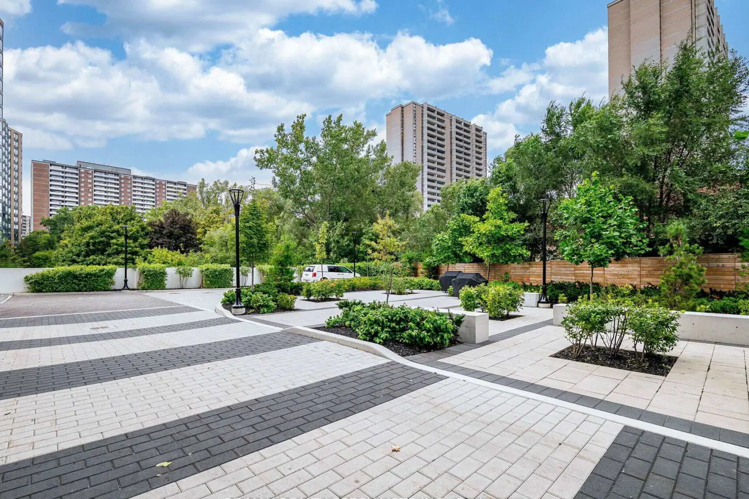 Additional image 2 of 10 Wilby Crescent 802