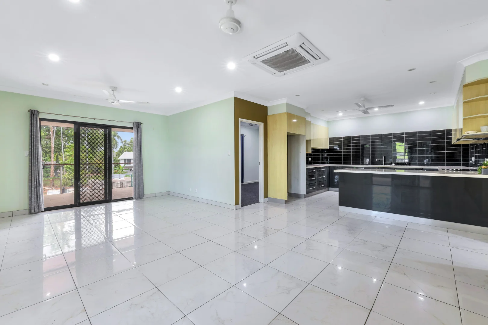 Additional image 18 of 30 Orchard Road, Coconut Grove NT 0810