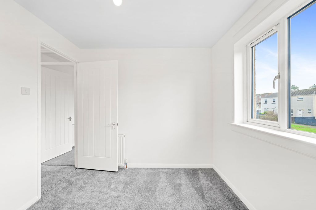 Additional image 18 of 4 bed terraced house to rentNigel Rise, Livingston EH54