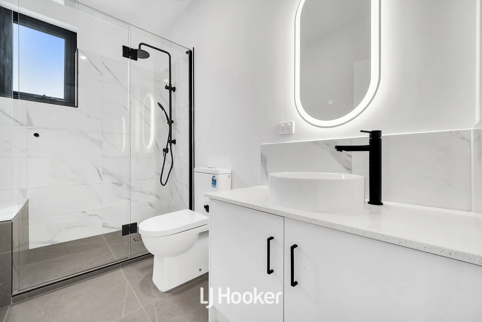 Additional image 16 of 108 Newgrange Boulevard, Clyde North VIC 3978