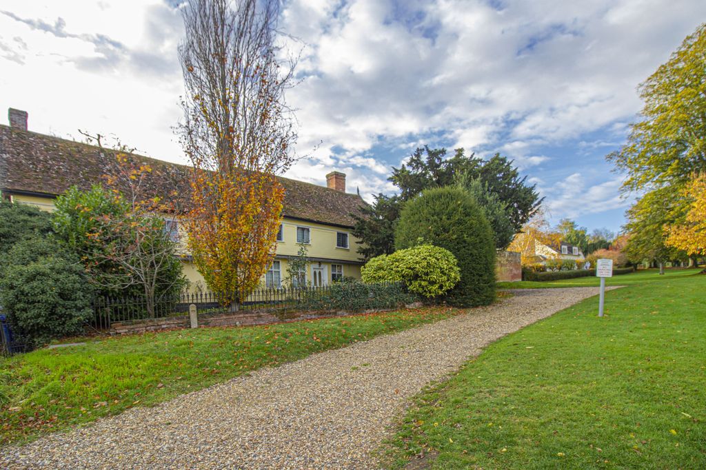 Additional image 2 of 5 bed detached house to rentThe Green, Sudbury, Suffolk CO10