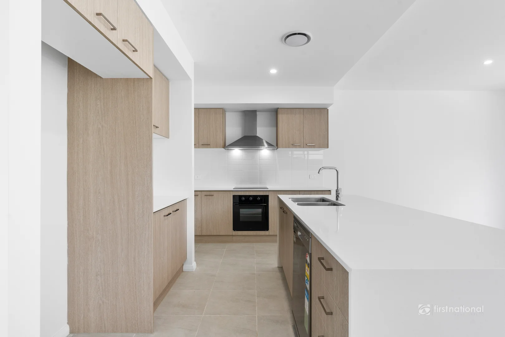 Additional image 7 of 5/2 Dolphin Point Road, Burrill Lake NSW 2539