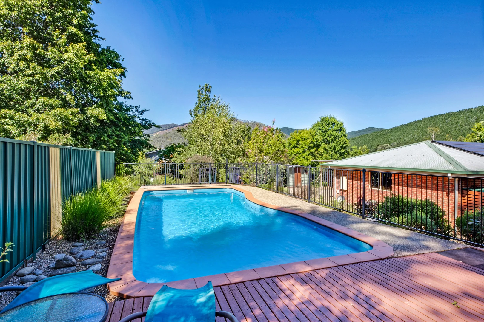 Additional image 2 of 19 Mount Porepunkah Road, Bright VIC 3741