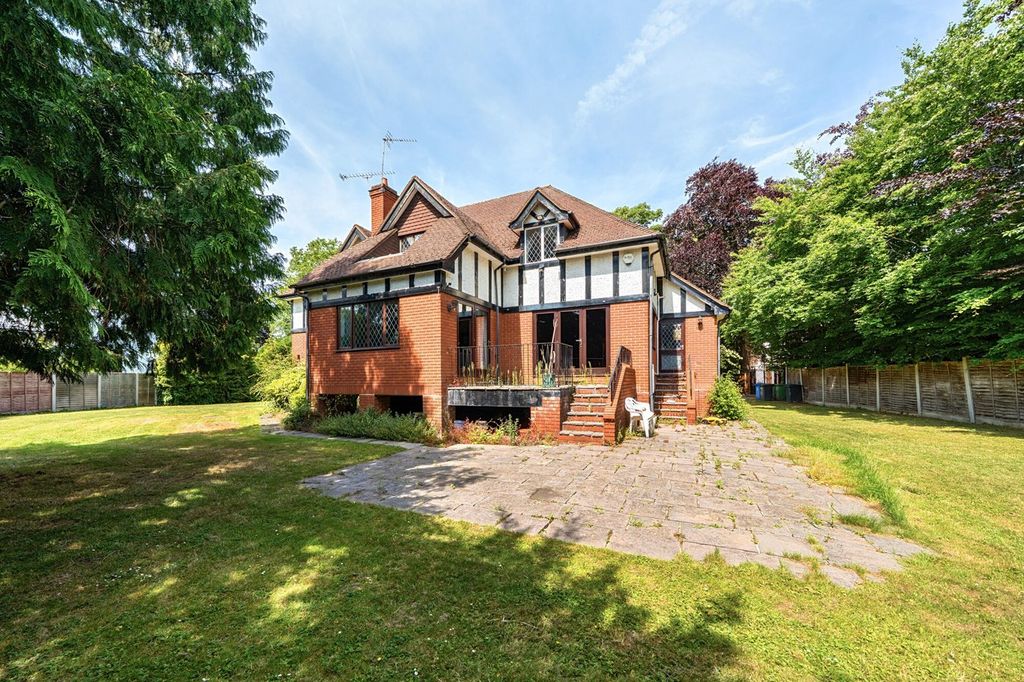 Additional image 17 of 5 bed detached house to rentFishery Road, Maidenhead SL6