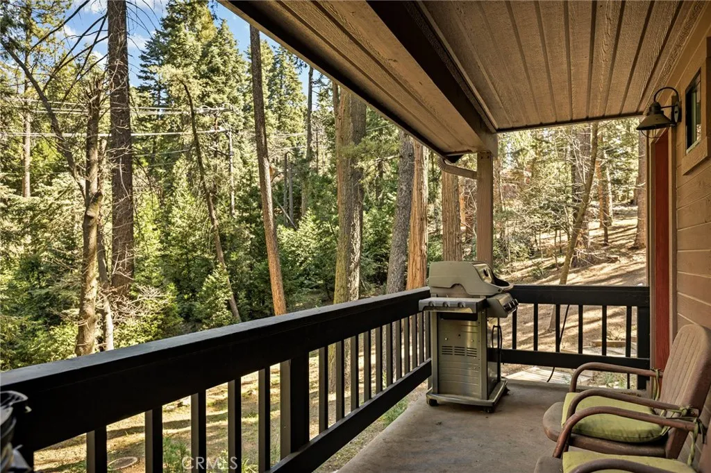 Additional image 25 of 27902 Squirrel Ln, Lake Arrowhead, CA 92352