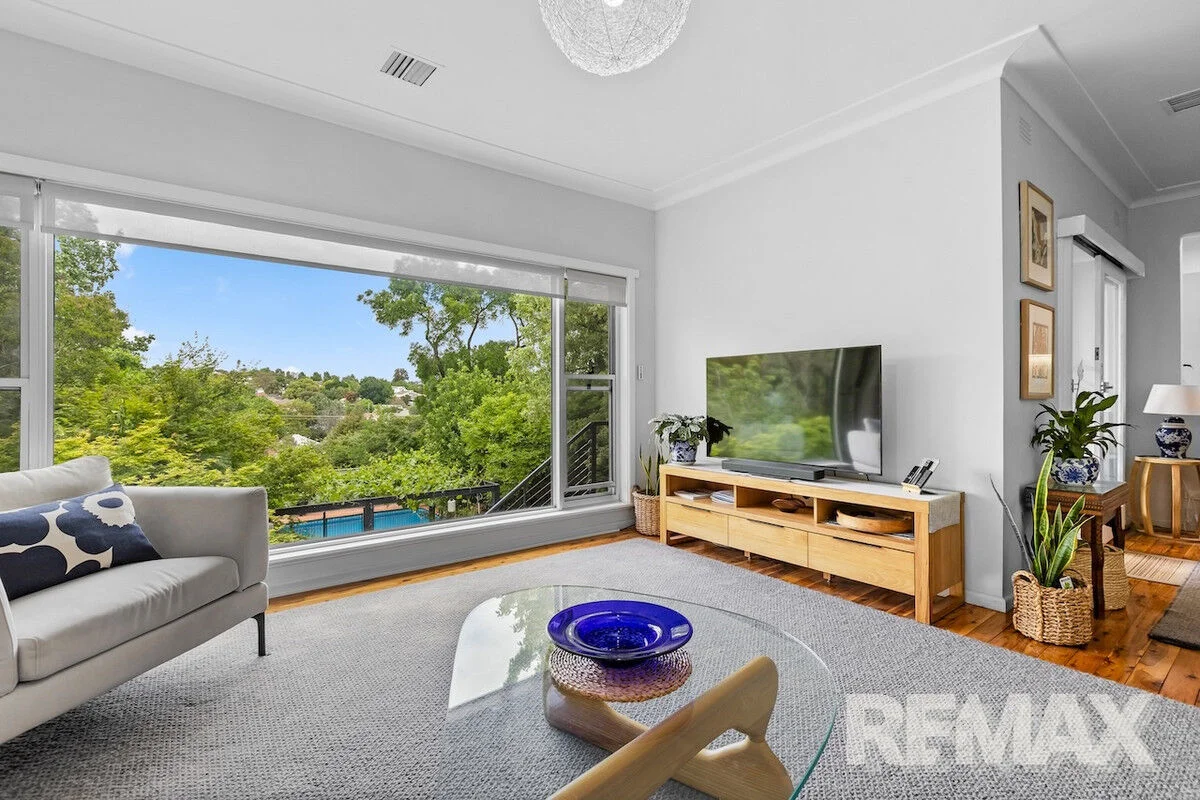 Additional image 12 of 8 Sunshine Avenue, Turvey Park NSW 2650