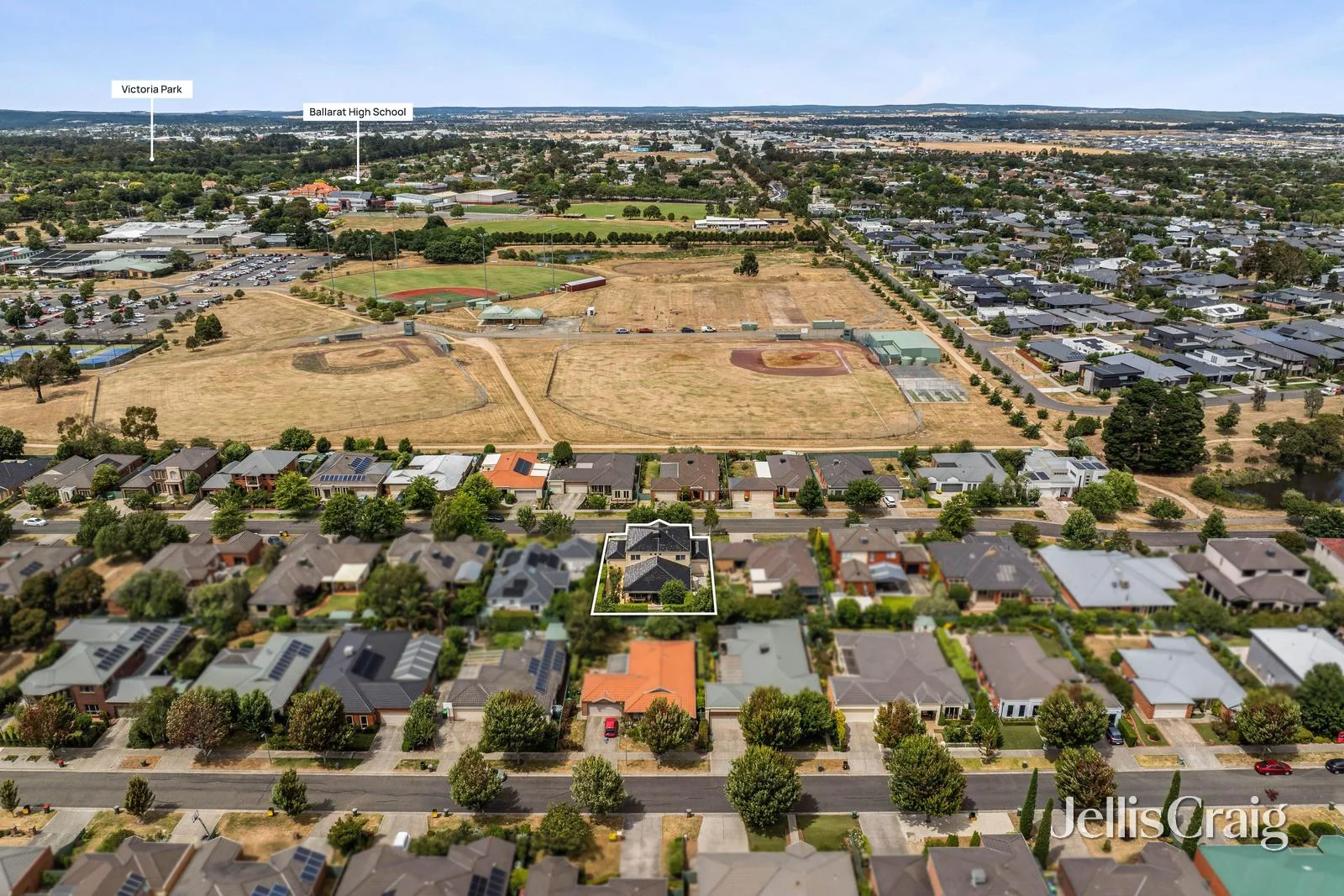 Additional image 13 of 26 St Chester Avenue, Lake Gardens VIC 3355