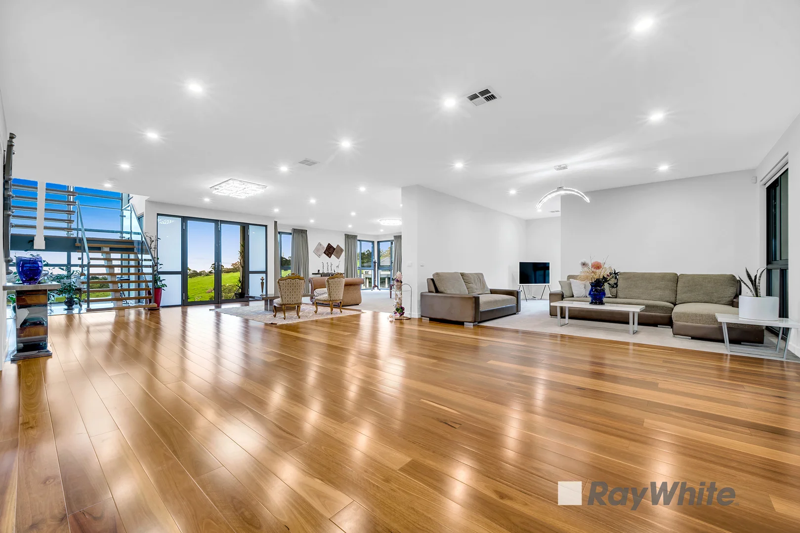 Additional image 5 of 17-19 Peak Drive, Harkaway VIC 3806