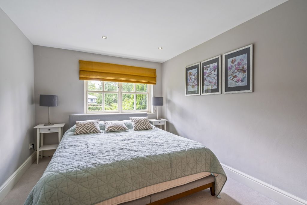 Additional image 12 of 5 bed detached house to rentRichmondwood, Sunningdale SL5