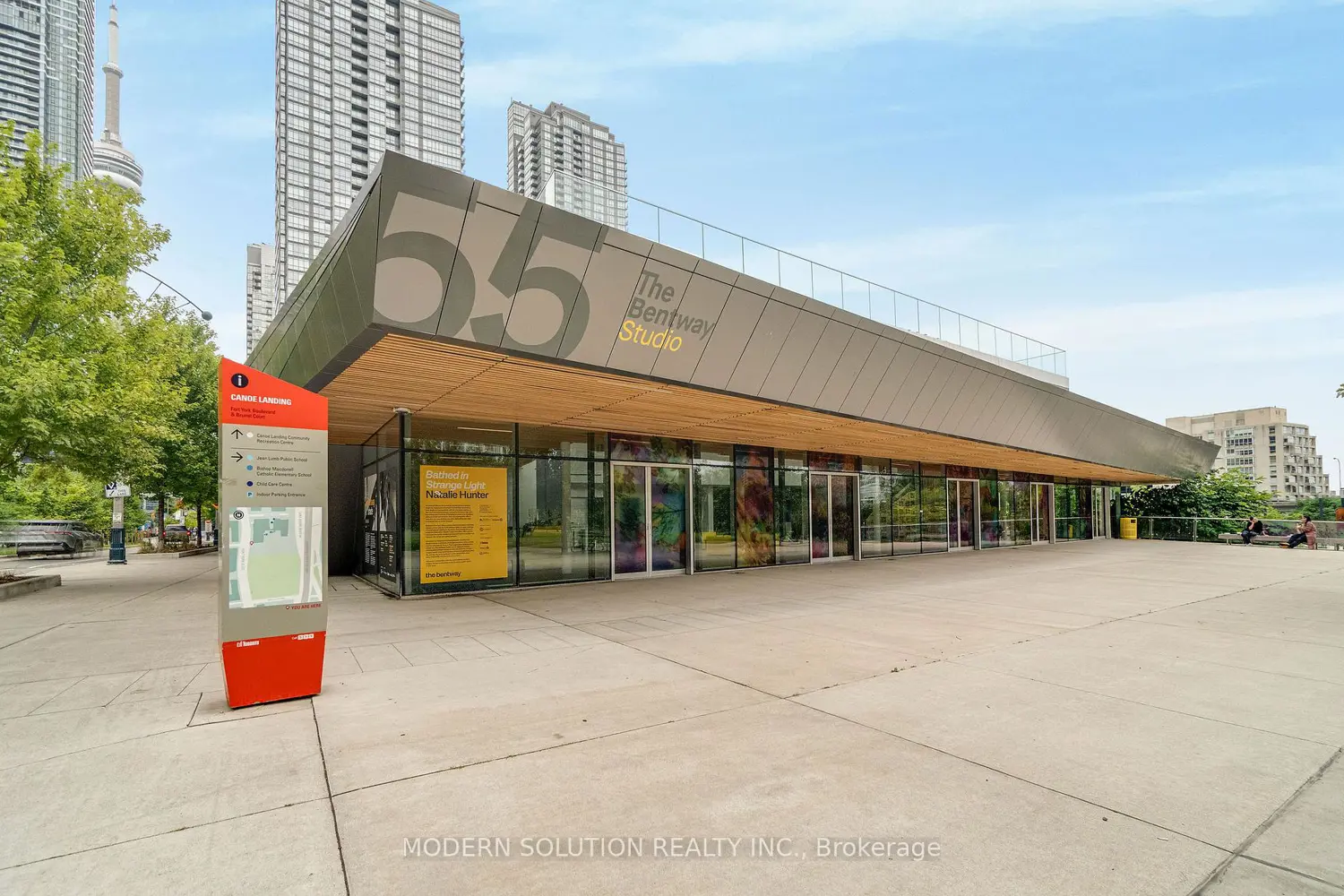 Additional image 17 of 10 Capreol Court 925