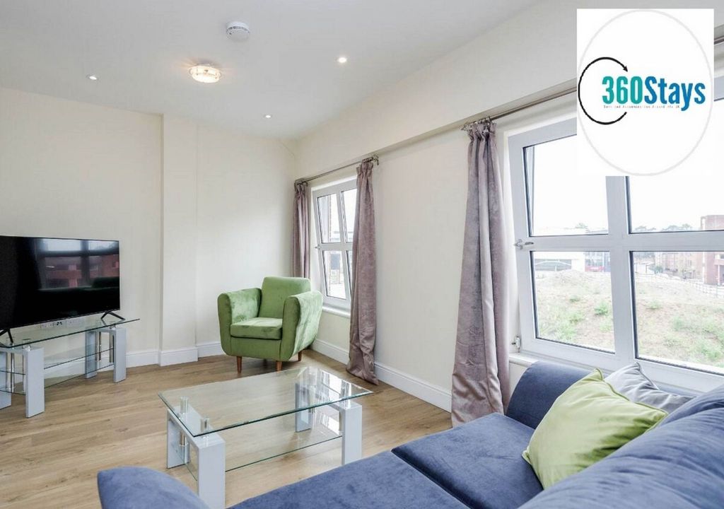 Additional image 26 of 2 bed flat to rentQueen Street, Maidenhead SL6