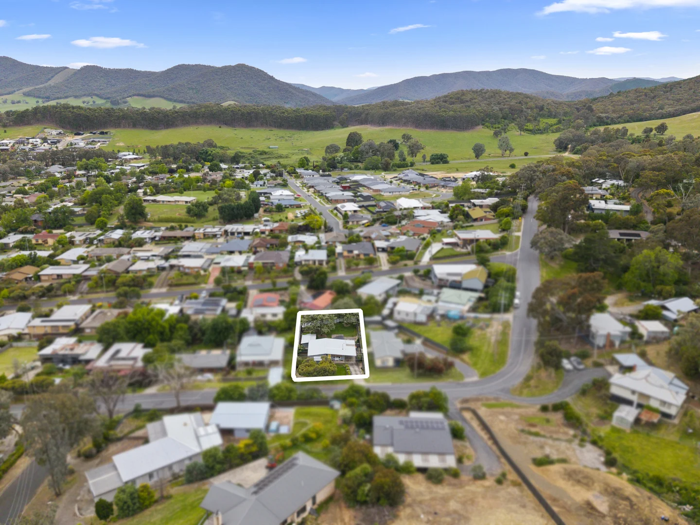 Additional image 16 of 33 Halls Road, Myrtleford VIC 3737