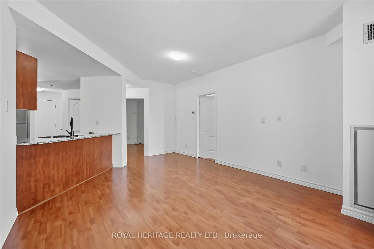 Additional image 7 of 135 James Street 615