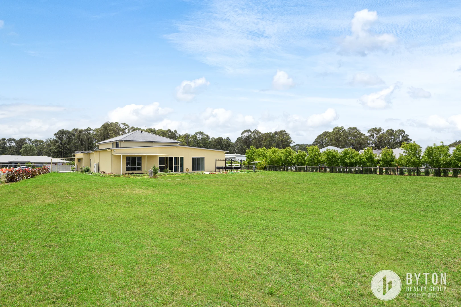 Additional image 21 of 72 Twin Creeks Drive, Luddenham NSW 2745