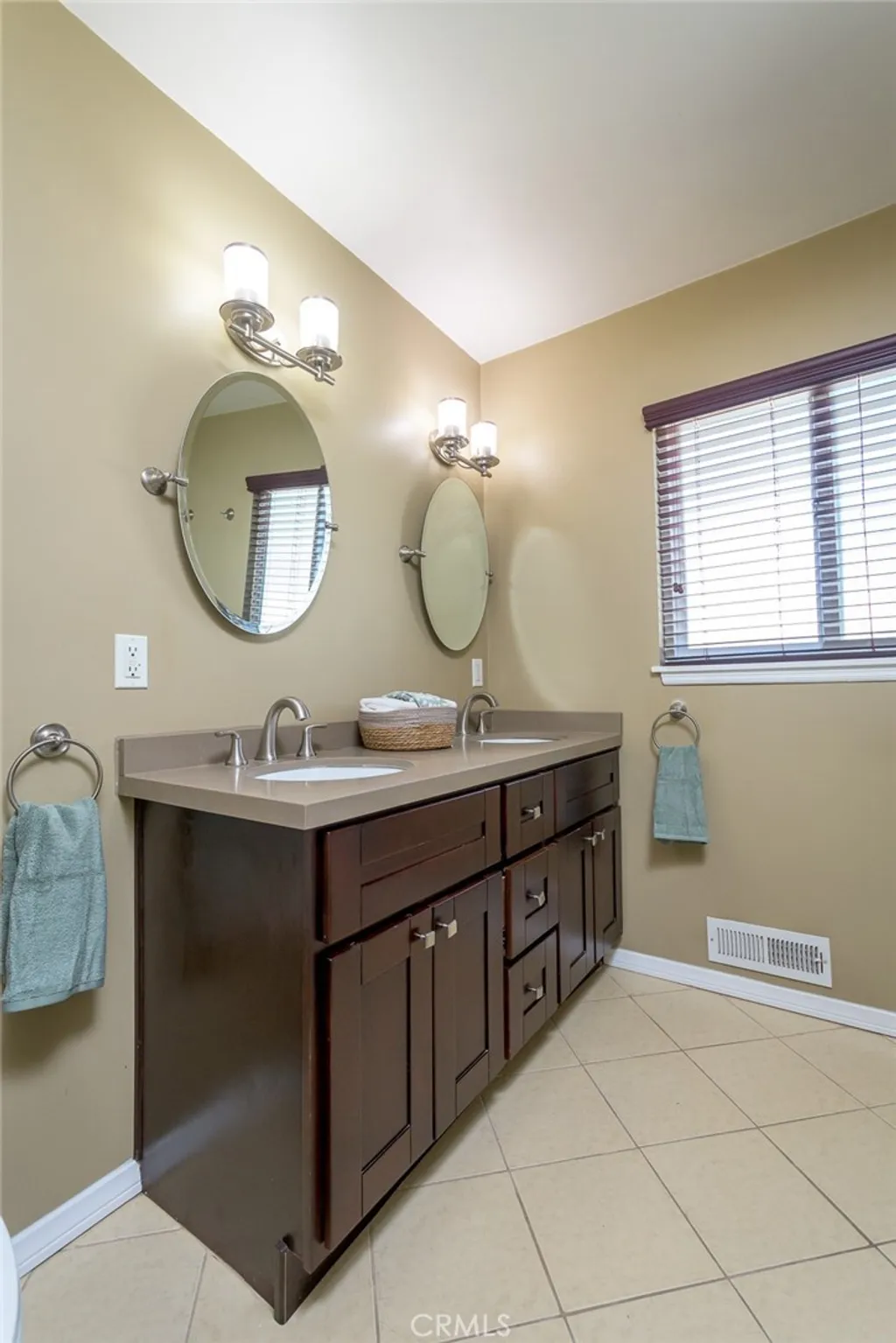 Additional image 42 of 306 Parkwood Drive, Glendale, CA 91202