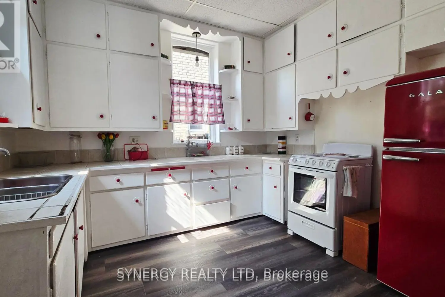 Additional image 3 of 3229 River Street