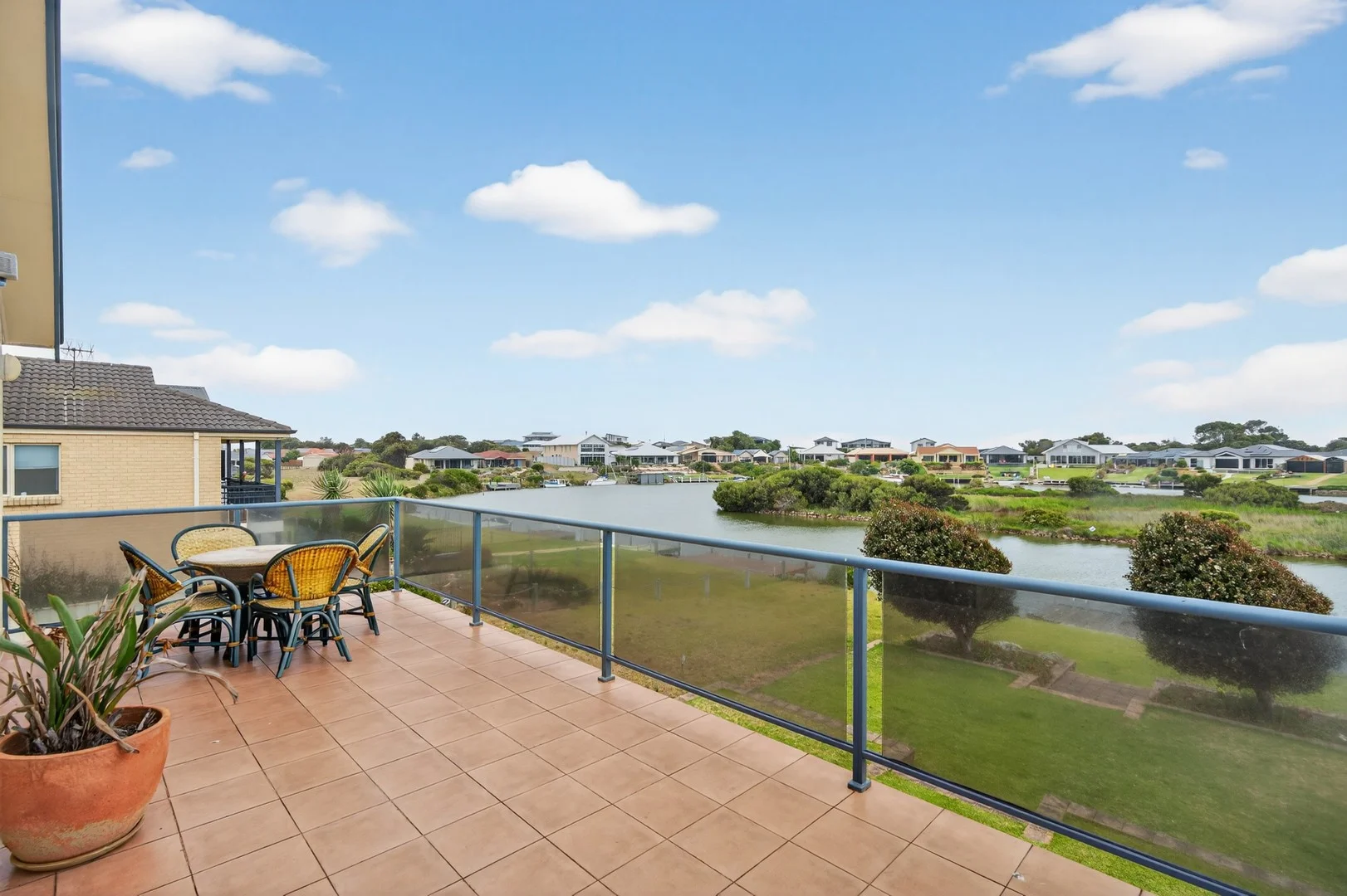 Additional image 2 of 47 Wentworth Parade, Hindmarsh Island SA 5214