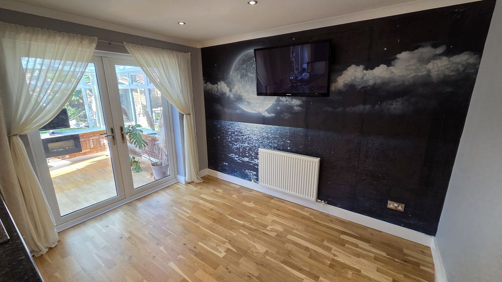 Additional image 4 of 4 bed detached house to rentGillards Close, Rockwell Green, Wellington TA21