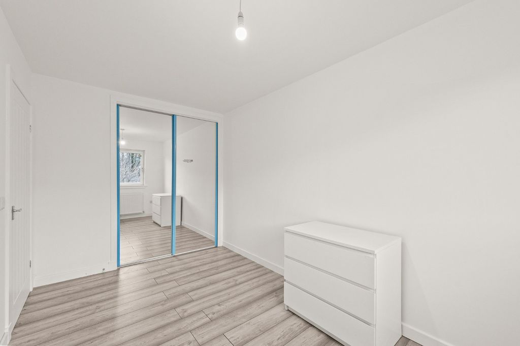 Additional image 5 of 2 bed flat to rentWoodburn Drive, Alloa FK10