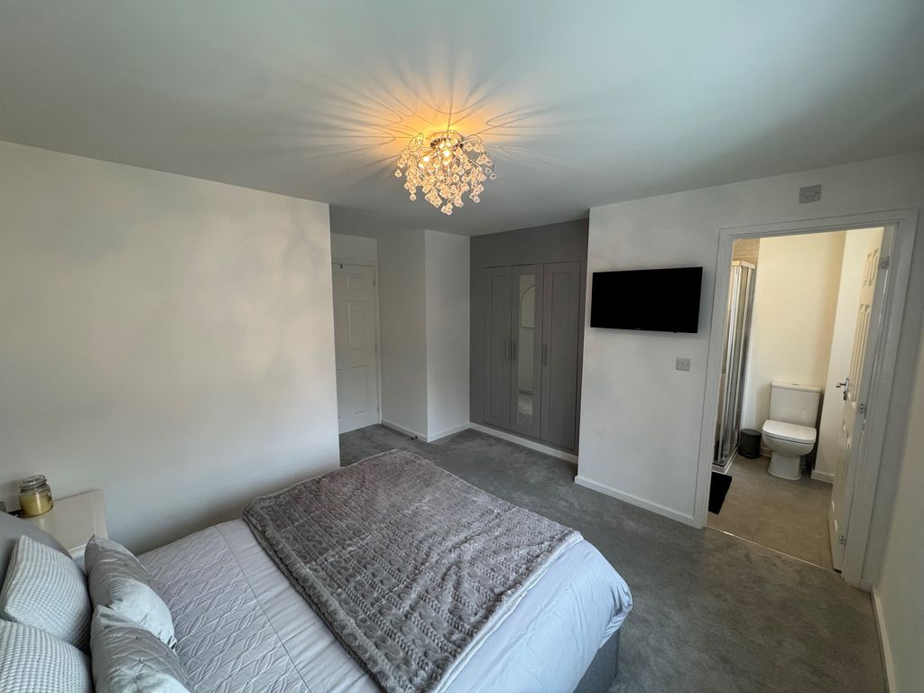 Additional image 7 of 5 bed detached house to rentCowslip Way, Lakenheath IP27