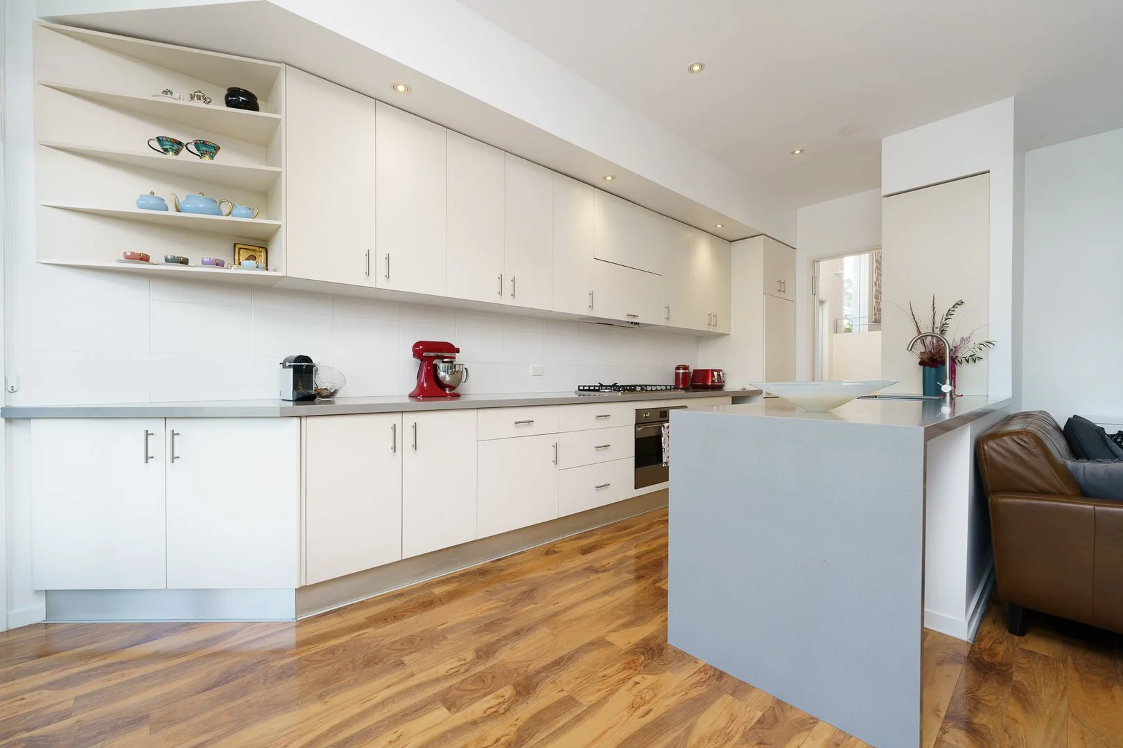 Additional image 6 of 19A Tasmania Circle, Forrest ACT 2603