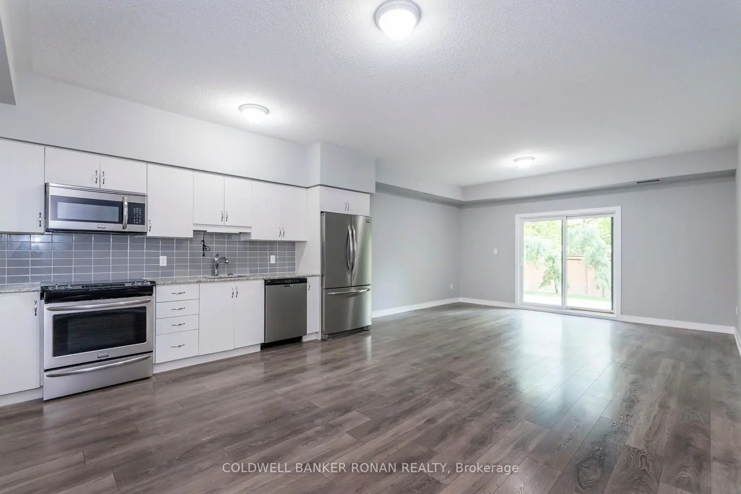 69 Boyne Street 103 photo 5