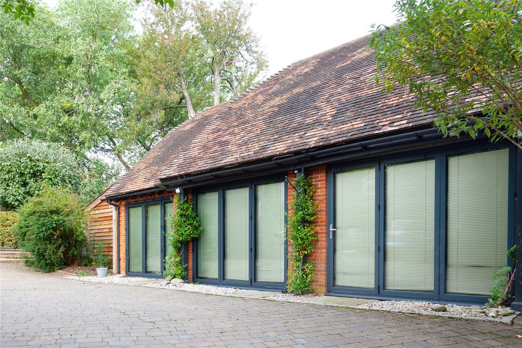 Additional image 35 of 7 bed detached house to rentMill Lane, Kidmore End, Reading RG4