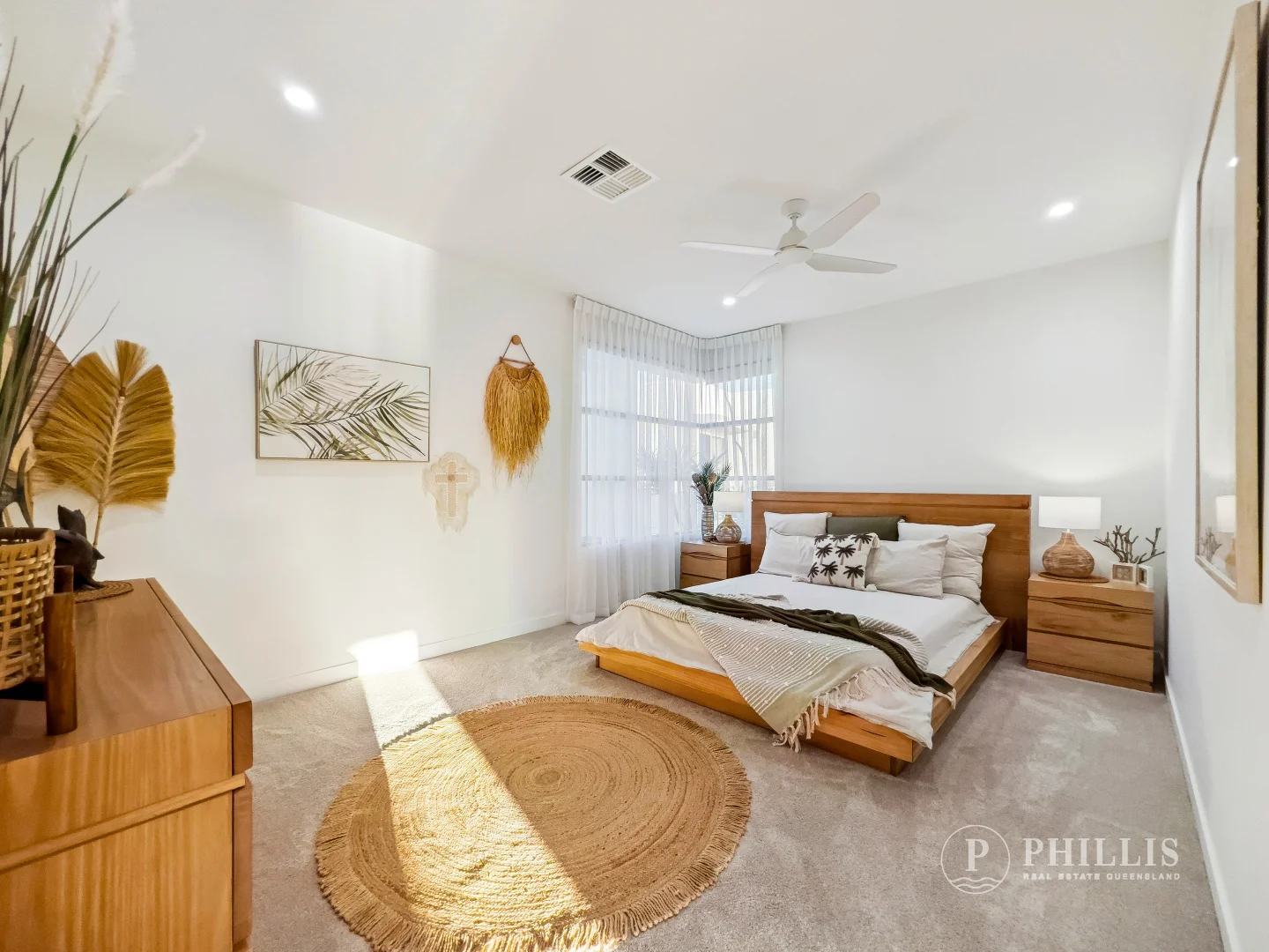 Additional image 30 of 86 Royal Albert Crescent, Sovereign Islands QLD 4216