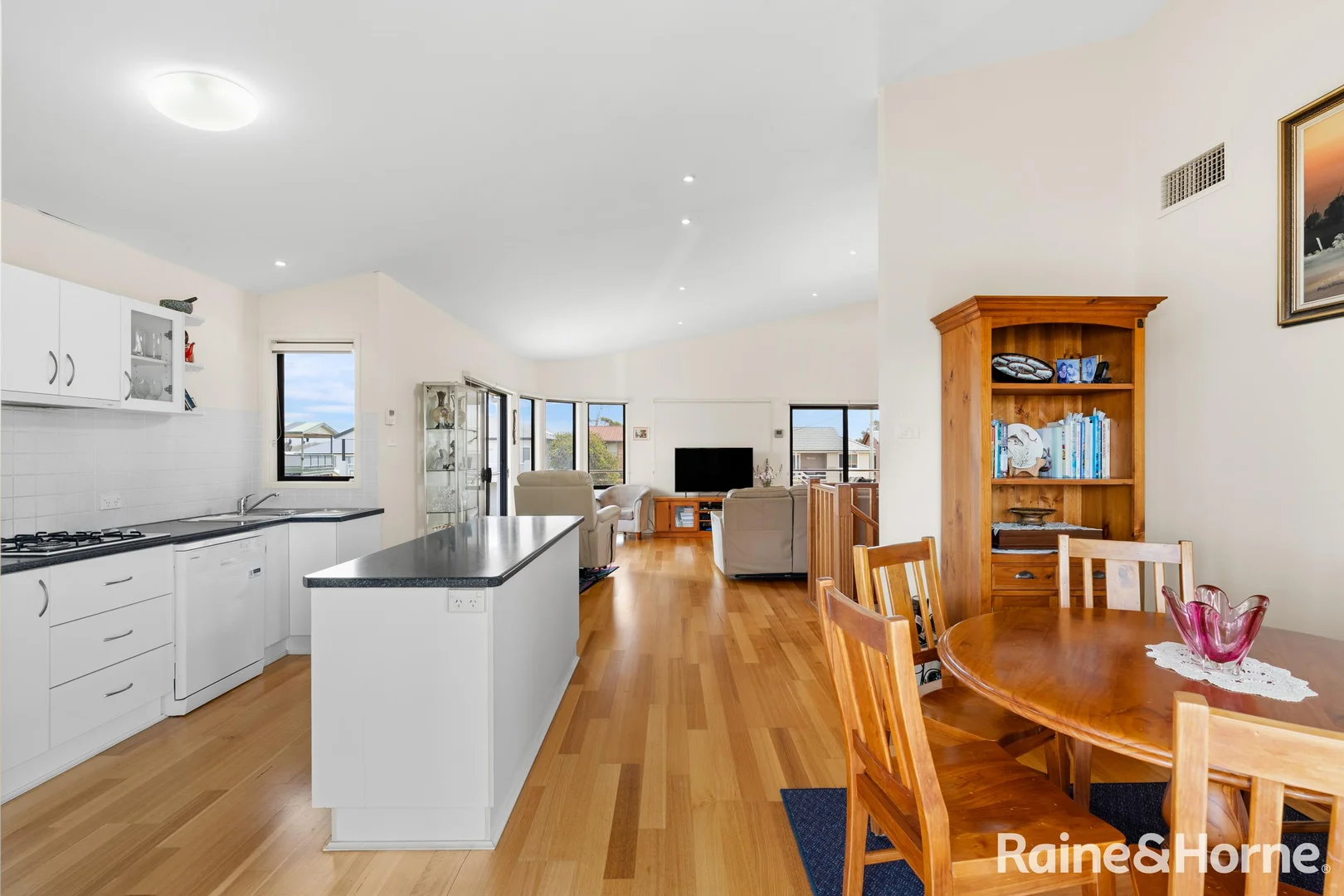 Additional image 4 of 16 The Wheelhouse, Manyana NSW 2539