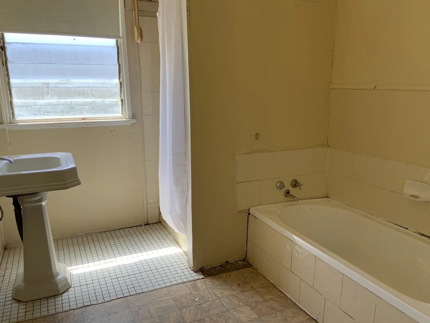 Additional image 4 of 215 William, Hay NSW 2711