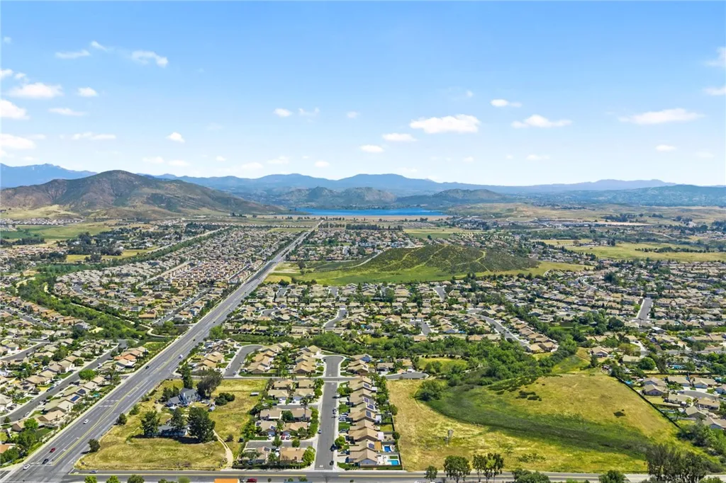 Additional image 37 of 31277 Ermitage Ln, Winchester, CA 92596