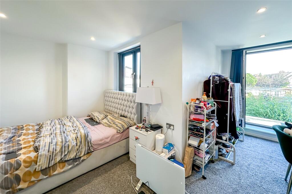 Additional image 8 of Leyland Avenue, St. Albans, Hertfordshire, AL1