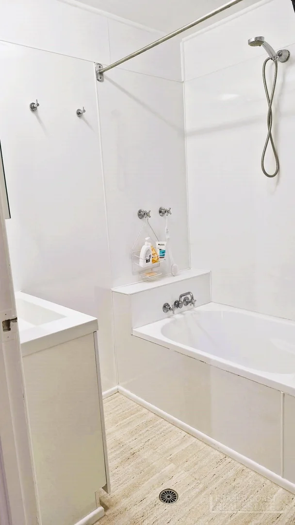 Additional image 30 of 264 Thompson A Road, Woocoo QLD 4620