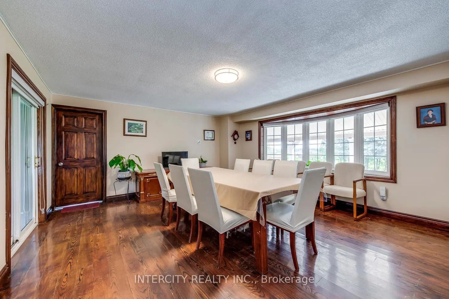 Additional image 11 of 2764 Governors Road